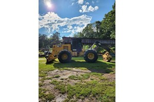 Caterpillar 525D  Part and Part Machine